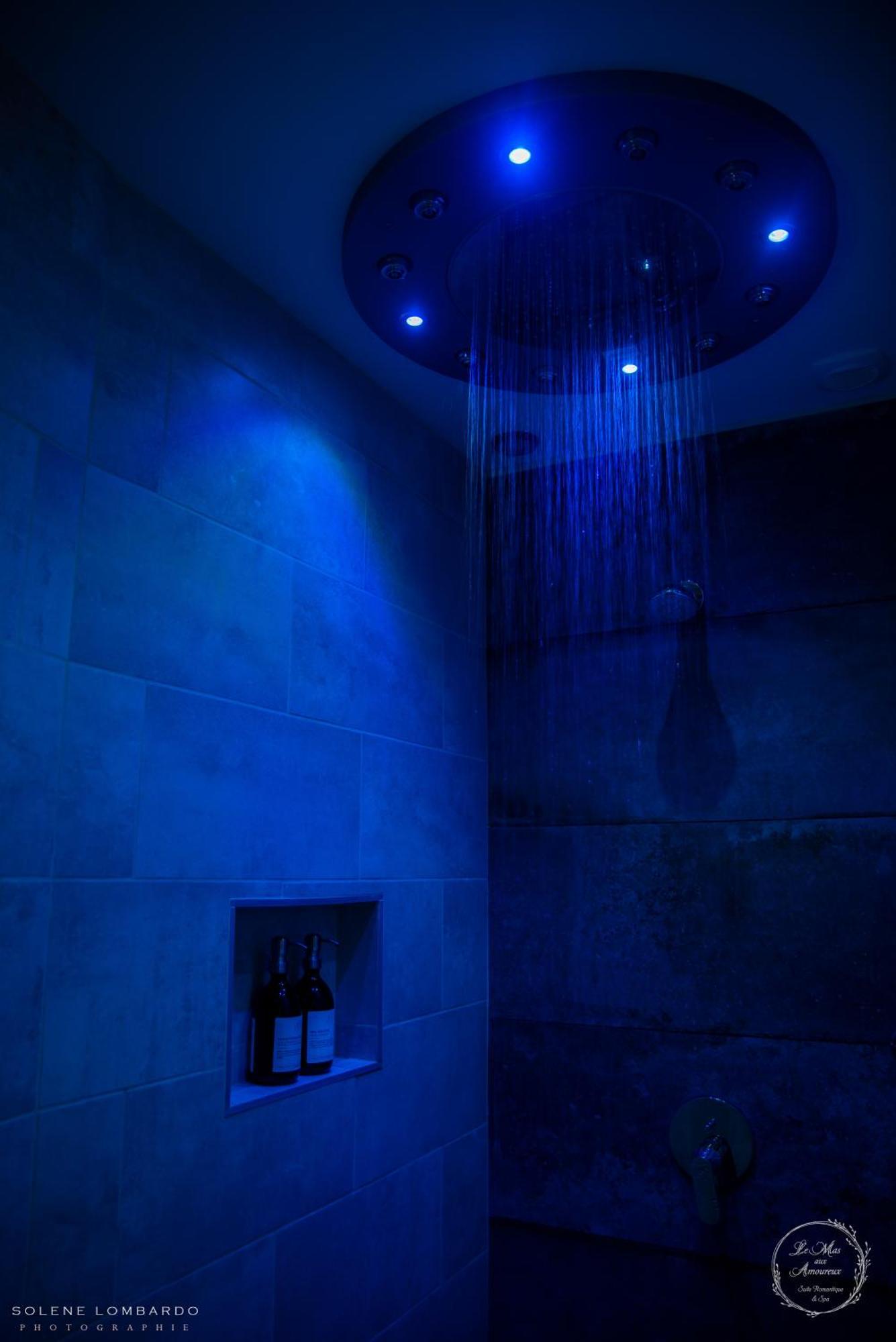 Le Mas Aux Amoureux , Suite Romantique Et Spa Le Barcarès المظهر الخارجي الصورة